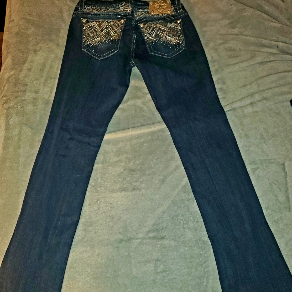 Euc Miss Me boot cut jeans size 31x37